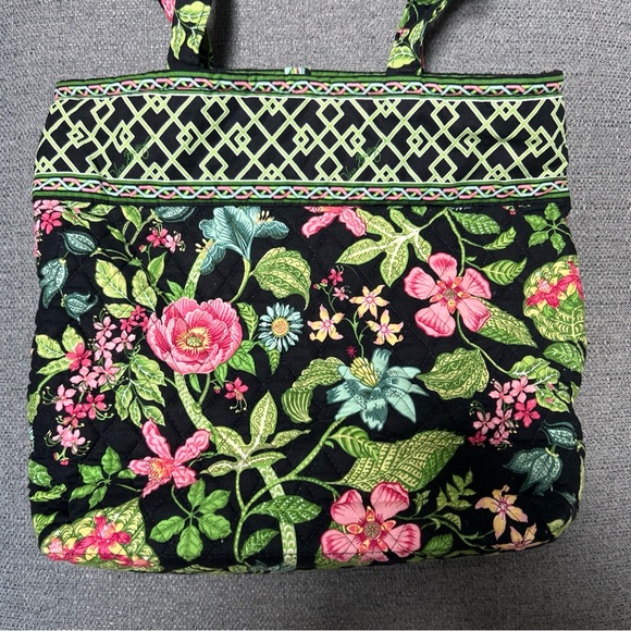 Vera Bradley Tote and Pouch Set - Picture 8 of 15